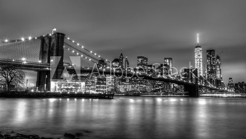 Fototapeta Brooklyn bridge at dusk, New York City.