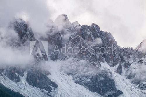 Fototapeta Misty mountain scene in Dolomites mountain