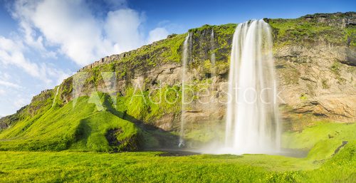 Fototapeta waterfall in Iceland with sun light in Iceland