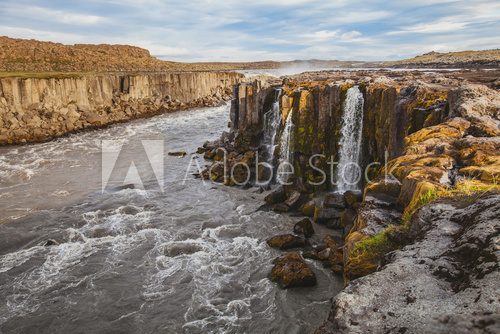 Fototapeta beautiful landscape, waterfall in Iceland