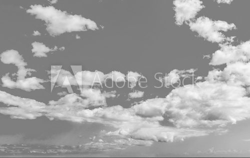 Fototapeta ciel et nuages en noir et blanc