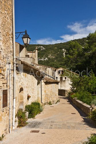 Fototapeta Gasse in Saint Guilhem le DÃ©sert 2 