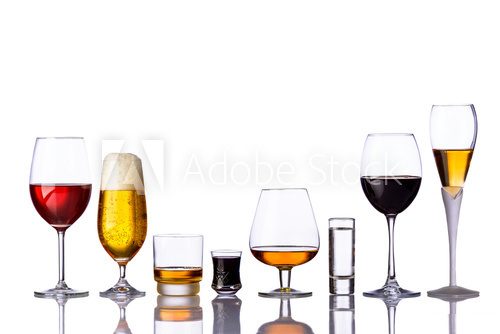 Fototapeta glasses of alcoholic drinks