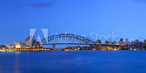Fototapeta Harbour Bridge and Sydney skyline, Australia at dawn