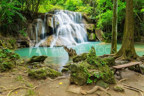 Fototapeta Huai Mae Khamin waterfall in Kanchanaburi province, Thailand.