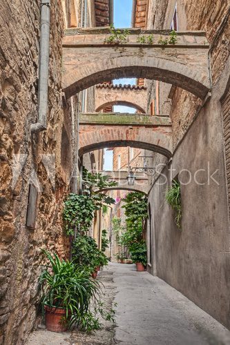 Fototapeta old alley in Bevagna, Umbria, Italy