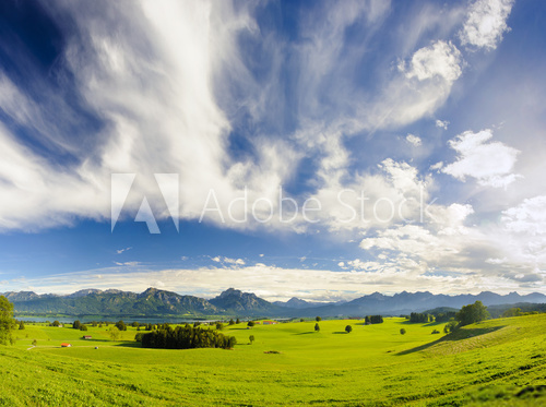 Fototapeta Panorama Landschaft in Bayern im AllgÃ¤u mit Forggensee