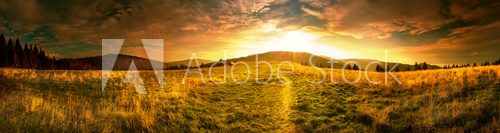 Fototapeta Panoramic view of the sunrise in the Tatra mountains
