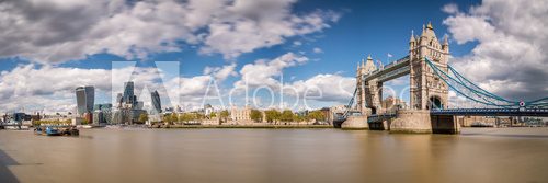 Fototapeta Panoramic view of Tower Bridge and Tower of London