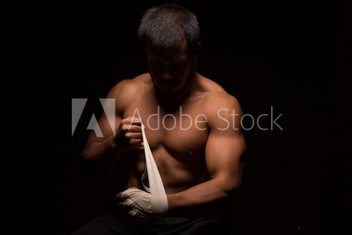 Fototapeta Preparing for the fight