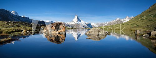 Fototapeta Schweizer Berge mit Matterhorn und Stellisee im Vordergrund