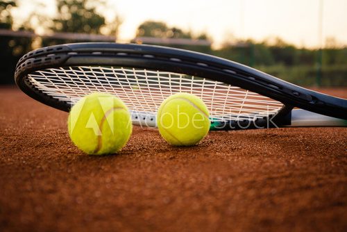 Fototapeta Tennis racket with balls
