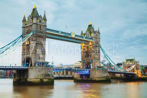 Fototapeta Tower bridge in London, Great Britain