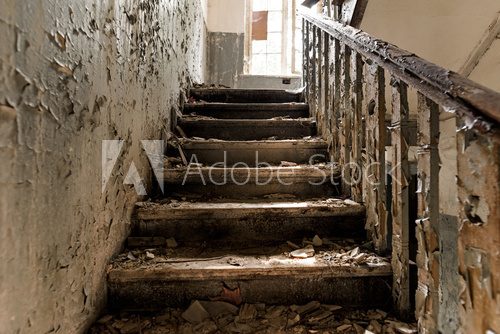 Fototapeta Treppenhaus in einer Ruine