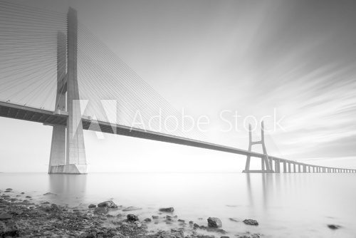Fototapeta Vasco de Gama bridge B&W